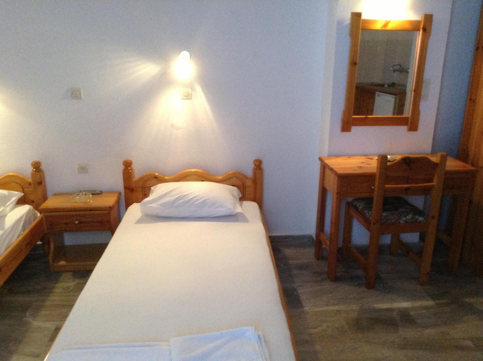 Mpaliaka Myrsini Apartment Mithymna Room photo
